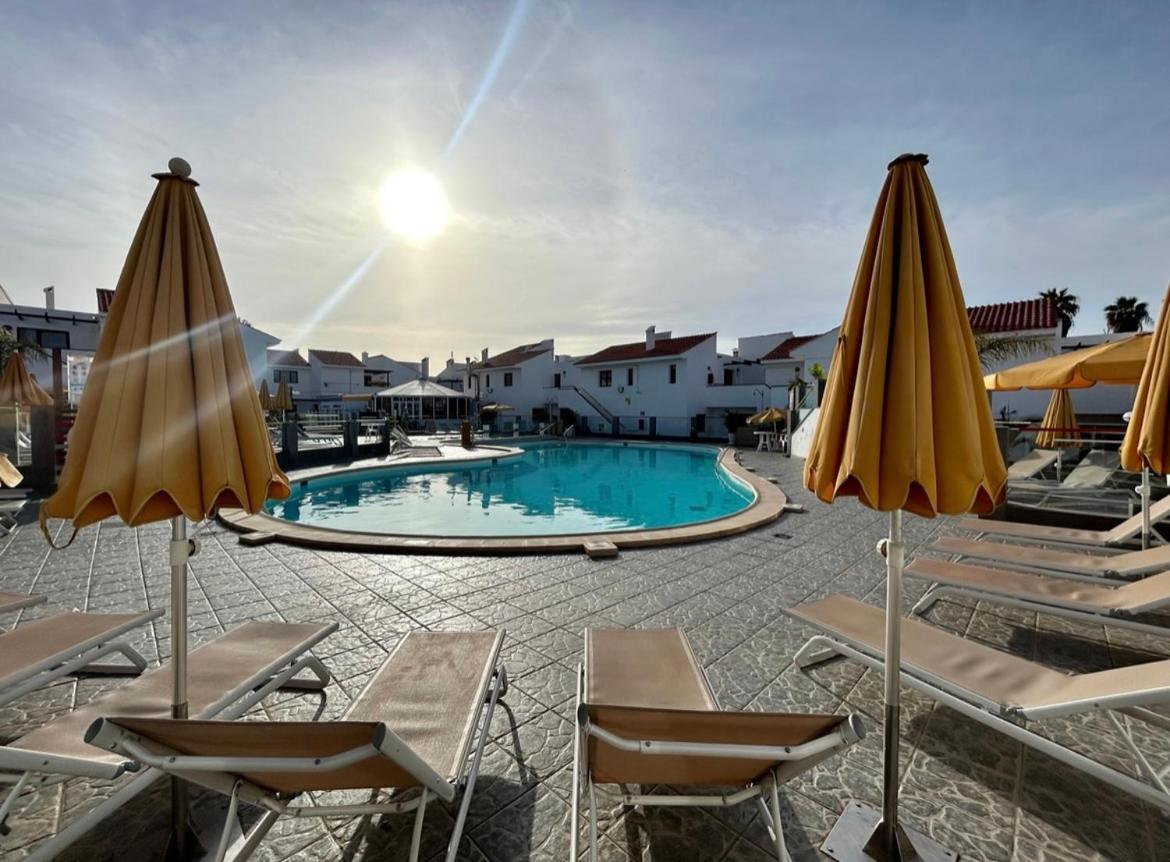 Lovely Newly Refurbished 1 Bedroom Flat Minutes From Sandy Beach,Private Terrace Caleta De Fuste Exterior photo